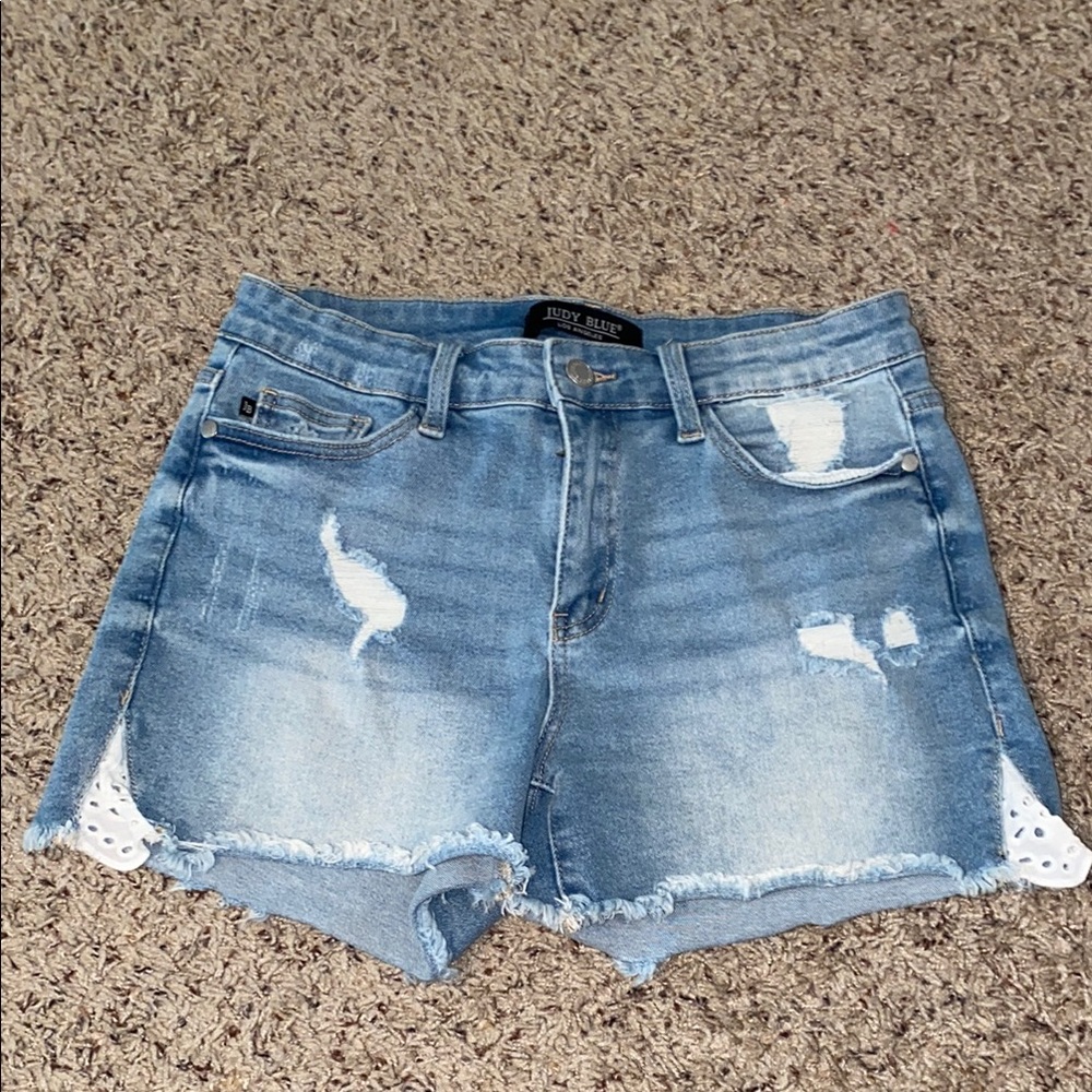 Judy Blue cut off shorts